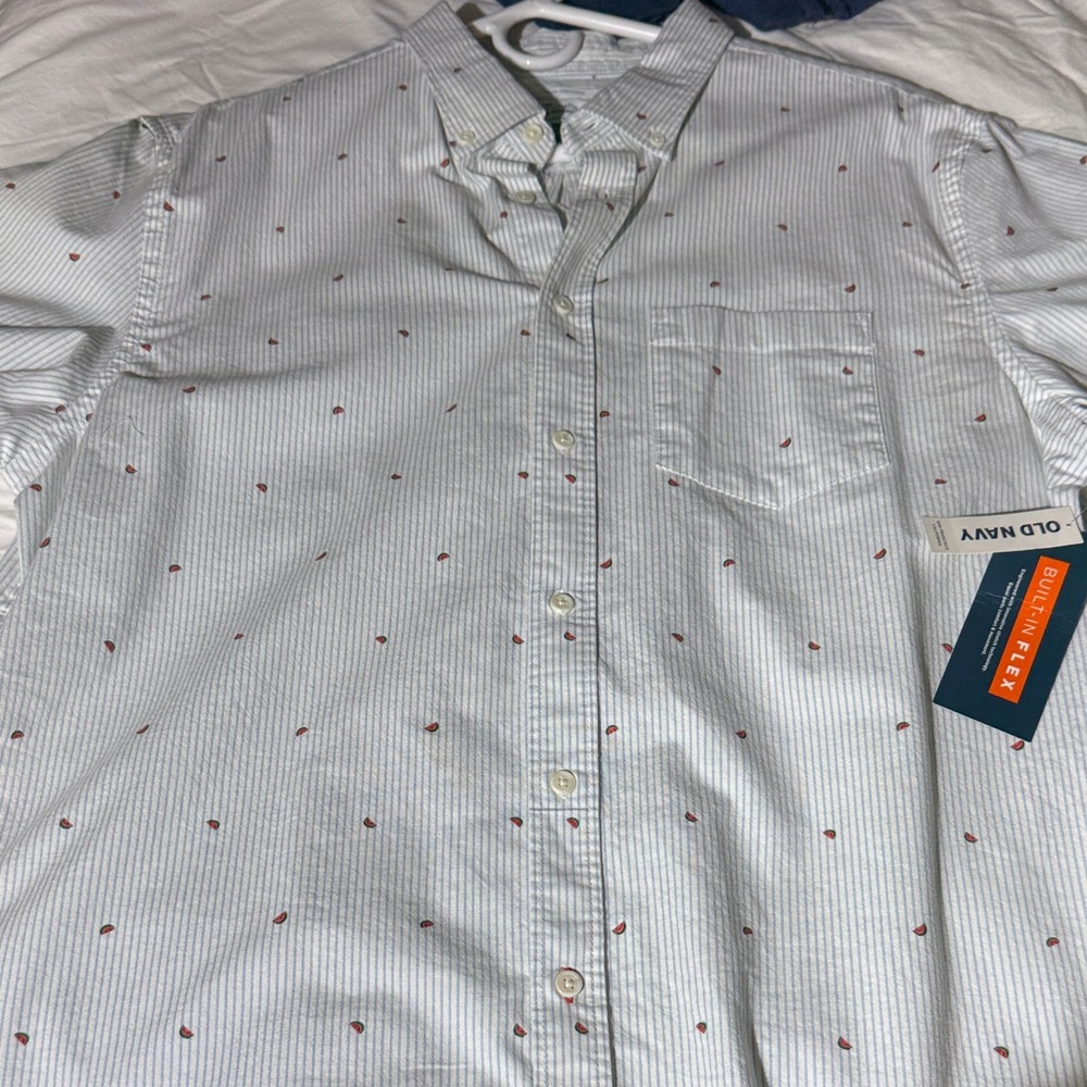 Old Navy Men's Slim Fit Oxford Button Up Shirt Watermelon